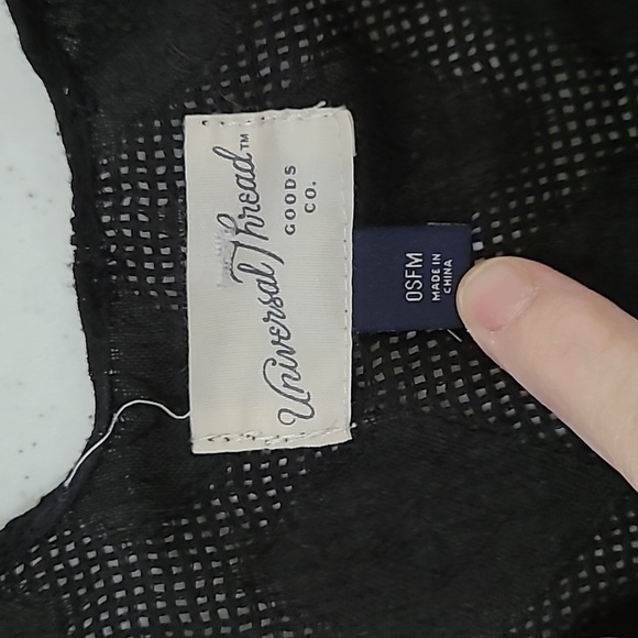 Universal Thread Black Semi-sheer Cover-Up One Size Fits Most - Picture 3 of 6